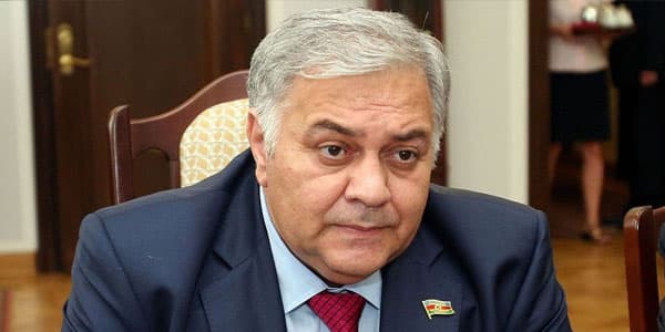 Milli Məclisin iclasında mübahisə: "“Camaata dərs keçmə"