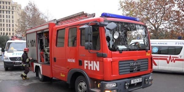 Bakıda dəhşətli yanğın: 3 nəfər öldü