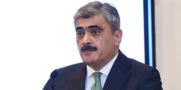 Nazir təhsil kreditlərinin verilməsinə qarşı çıxdı