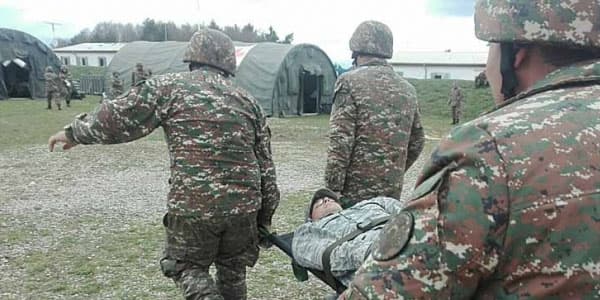 Ermənistandan Dağlıq Qarabağa hərbçi daşıyan avtomobil aşdı: 4 əsgər öldü