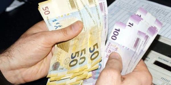 Orta aylıq əməkhaqqı 642 manata çatacaq (RƏSMİ)