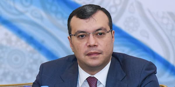 Nazir özünə 4 müşavir, 213 işçi axtarır (SİYAHI)