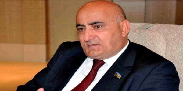 Deputat özəl bankları sərt tənqid etdi
