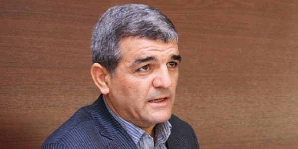 Deputat Bakı Metropolitenini tənqid etdi