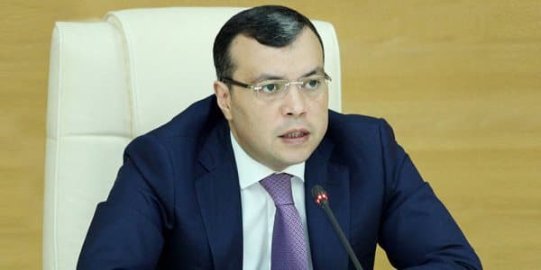 Nazir: "Pensiya yaşını azaltmağa ehtiyac yoxdur"