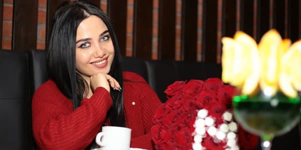 Yeni klipini təqdim edən Mələkdən iddialı sözlər (FOTOLAR)