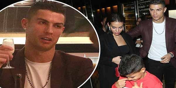 Ronaldo nişanlısı ilə dünyanın ən bahalı şərabını içdi