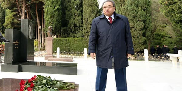 Abel Məhərrəmov mətbuatda barəsində yazılanlara münasibət bildirdi (FOTO)