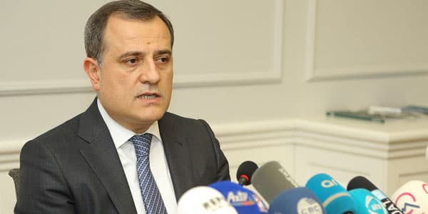 Nazir açıqladı: Tələbələrə ikili diplom veriləcək