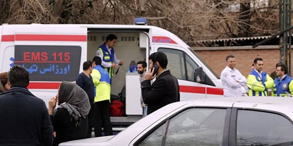 İranda dəhşətli zəlzələ: 550 nəfər xəsarət alıb (FOTOLAR)