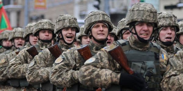 Ukrayna və Rusiya yenidən müharibə astanasında
