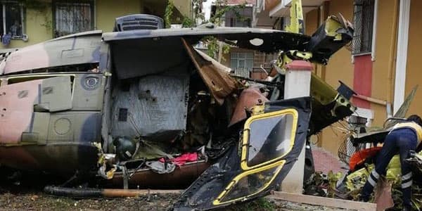 Türkiyədə helikopter qəzaya uğradı: 4 hərbçi şəhid oldu (FOTO/VİDEO/YENİLƏNİB)