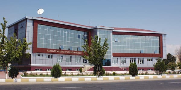Gömrük Komitəsinin sədri işdən çıxarıldı