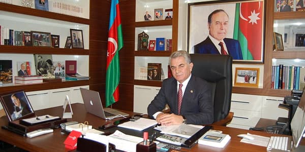 Prezident icra başçısı ilə bağlı sərəncam imzaladı