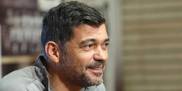 "Portu"nun baş məşqçisi "Qarabağ"ı delfinə bənzətdi