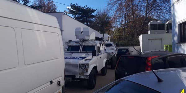 Azərbaycanlıların yaşadığı rayona əlavə polis qüvvələri cəlb olundu (FOTOLAR)