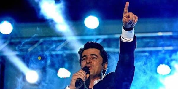 Azərbaycanlı müğənniyə "Traktorsazi" üçün mahnı oxumaq qadağan edildi (FOTO)