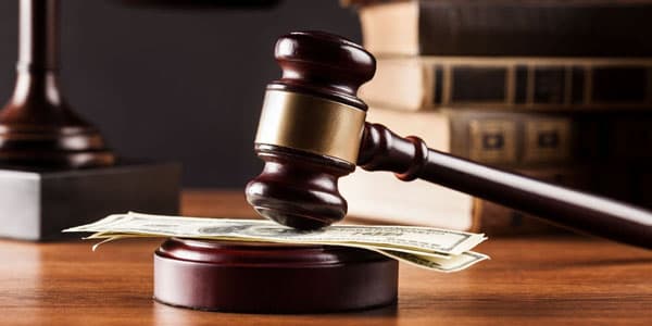İşdən çıxarılan məmura cinayət işi açıldı