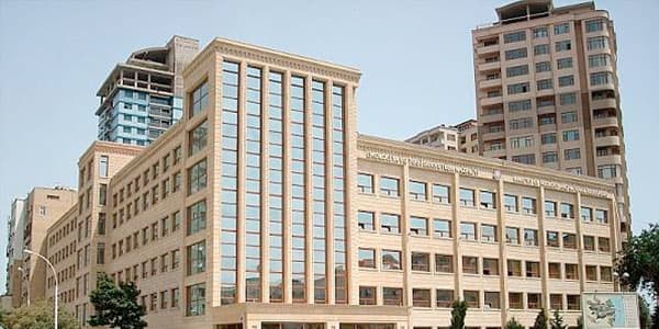Nazirlik 15 şadlıq sarayını cərimələdi