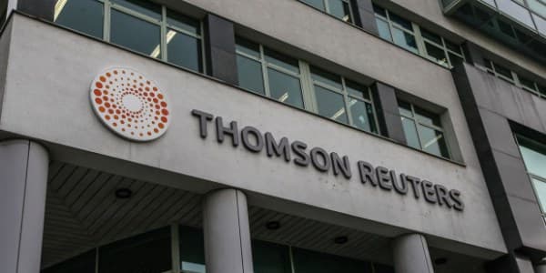 "Reuters" 52 ofisini bağlayır