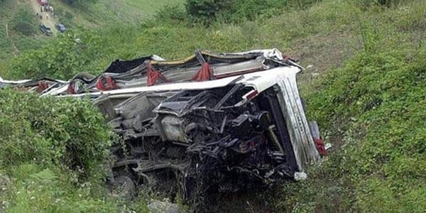 Hindistanda dəhşətli qəza: 11 ölü, 34 yaralı