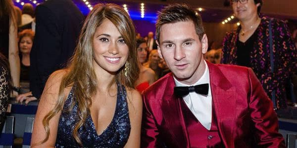 Messi 15 milyon dollara təyyarə aldı (FOTO)