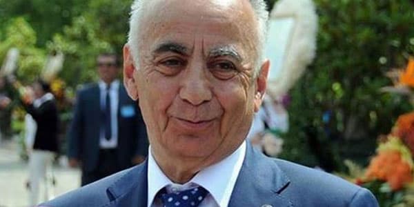 Hacıbala Abutalıbovun uşaqlarla maraqlı söhbəti (VİDEO)