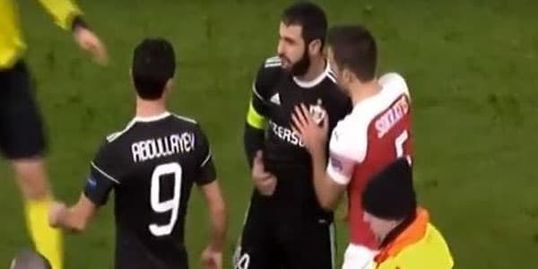 Rəşad Sadıqovun erməni təxribatçını vurduğu an (VİDEO)