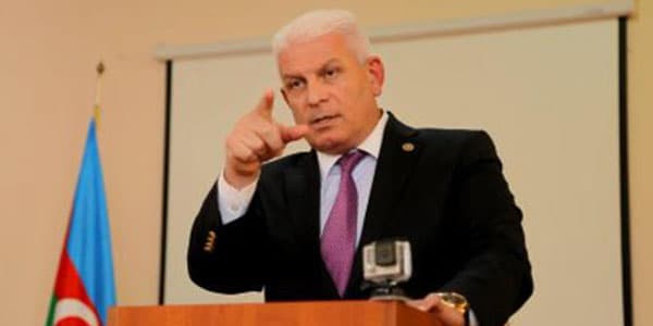 Dünən işdən çıxarılan icra başçısının vəzifəli qohumunun məhkəməsi başladı