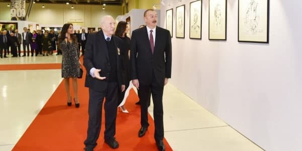 Prezident və ailəsi Tahir Salahovun sərgisində (FOTOLAR)