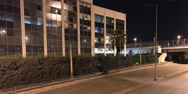 Yunanıstanda TV binasına bombalı hücum
