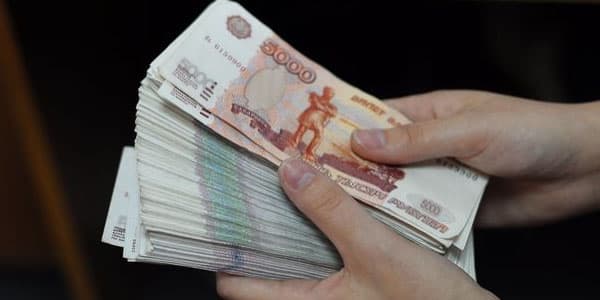 Azərbaycanlı vətənə qayıtmaq üçün bir milyon ödədi
