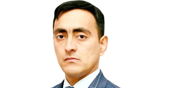 “Məktəbdə azad düşüncənin dominant olduğu bir təşkilat qurmaqla ədalətli iqlimin yaranmasına çalışıram"