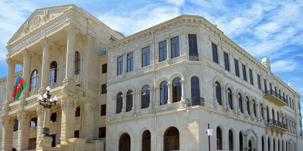 Bakıda daha bir neçə vəzifəli şəxs barəsində cinayət işi başlanıldı (RƏSMİ)