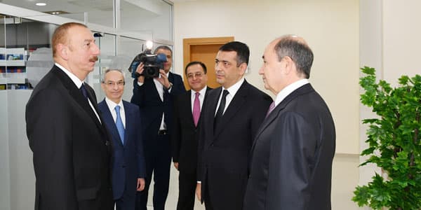 Hakim Ramin Qurbanov İlham Əliyevlə görüşdü (FOTO)