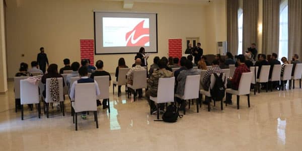 "Bakcell" yeniliklərə imza atmağa davam edir: wi-fi router, elektron pul kisəsi... (FOTOLAR)