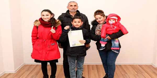 Şəhid ailələri və Qarabağ əlillərinə yeni mənzillər verildi (FOTOLAR)