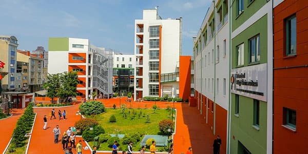 Ən yaxşı kampusa malik universitetlər hansılardır?