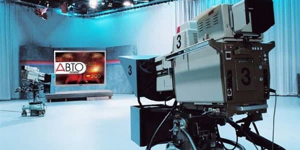 Azərbaycanda telekanal bağlandı