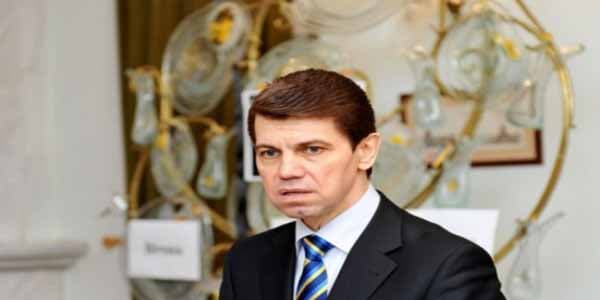 Poroşenko Azərbaycandakı səfiri işdən çıxardı