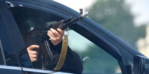 Bakıda iki nəfəri maşında güllələyən şəxs tutuldu (FOTO)