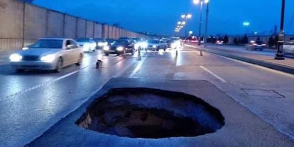 “Nobel”dəki yol yenə çökdü: Anarlar bir-birini ittiham edir (FOTO)