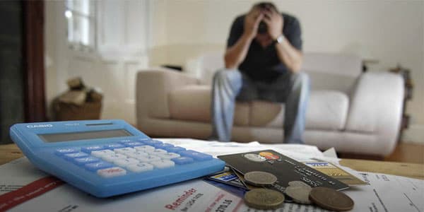 Problemli kreditlər azalır