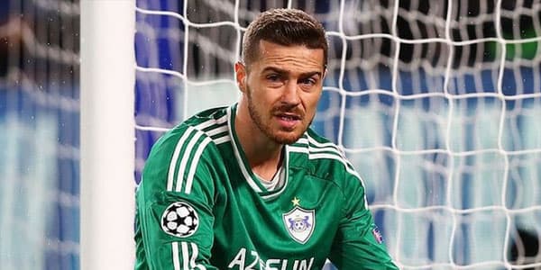 "Qarabağ"ın sabiq qapıçısına 700 min avroluq təklif