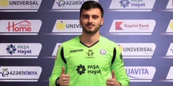 "Sumqayıt" klubu daha bir qapıçı transfer edib