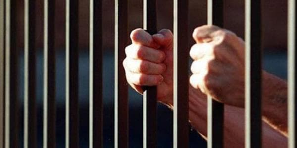 Çində yanlışlıqla 25 il həbs yatan şəxsə təzminat veriləcək
