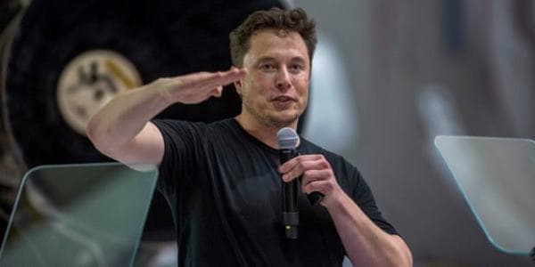 "SpaceX" 6 min işçisini ixtisar edir