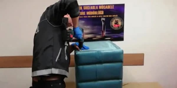 Türkiyədə azərbaycanlı qadın saxlanıldı: karqo ilə külli miqdarda narkotik gözləyirdi