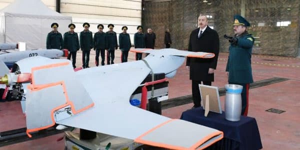 Azərbaycan İsraildən “SkyStriker” kamikadze dronları alıb