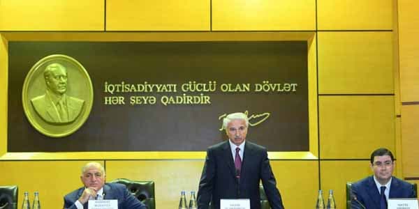 Vergilər Nazirliyi sahibkarları məlumatlandırır